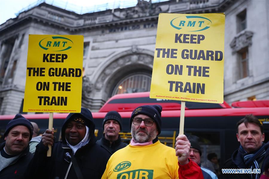 BRITAIN-LONDON-RAILWAY-STRIKE