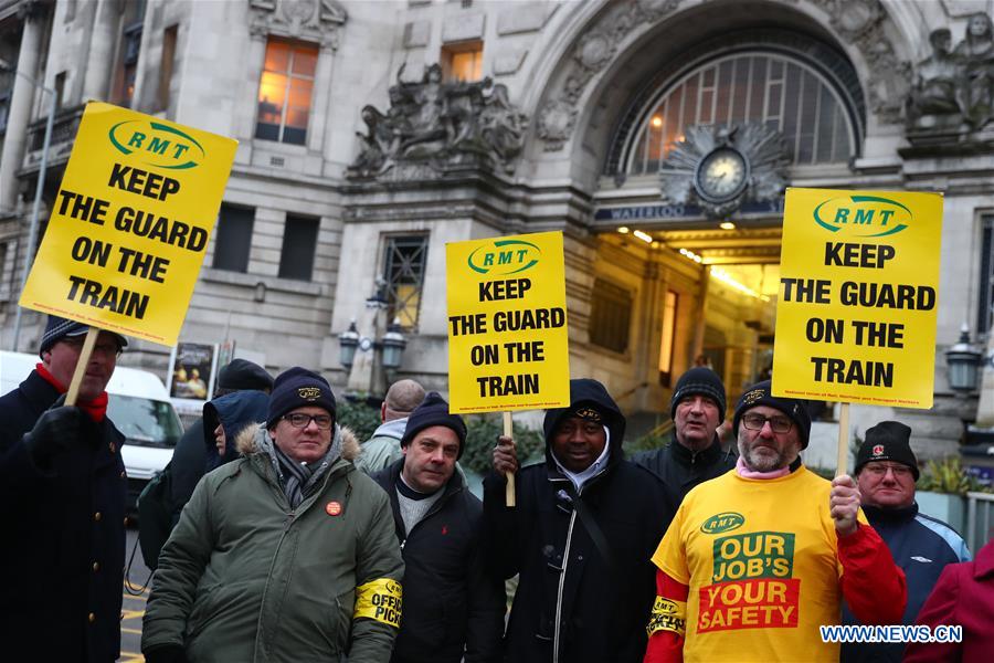 BRITAIN-LONDON-RAILWAY-STRIKE