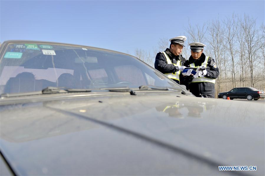 CHINA-HEBEI-POLLUTION-VEHICLE-INSPECTION (CN)