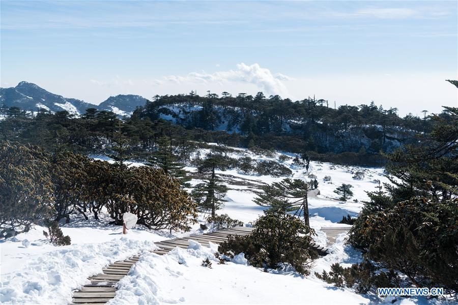 CHINA-KUNMING-SNOW MOUNTAIN-SCENERY (CN)