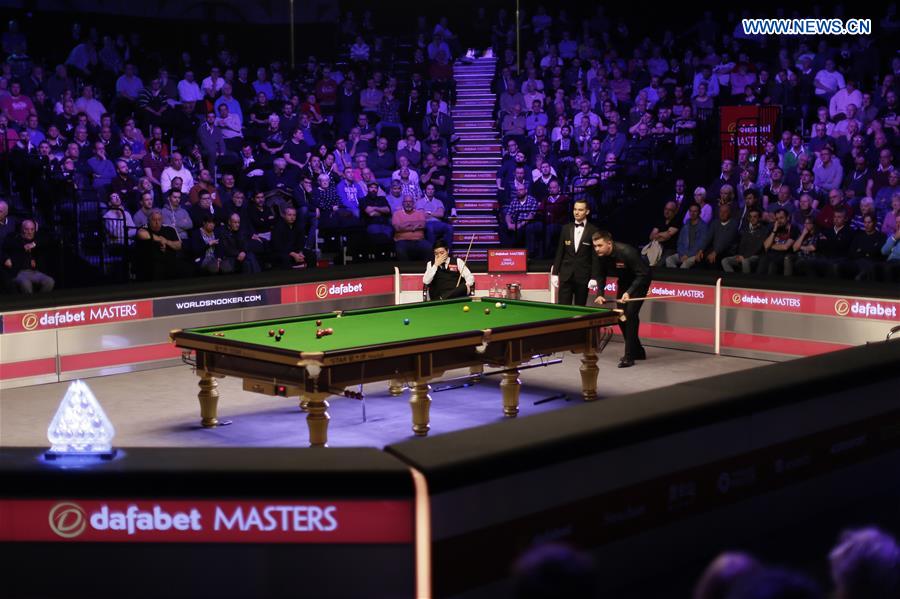 (SP)BRITAIN-LONDON-SNOOKER-MASTERS 2018-DING VS DAY