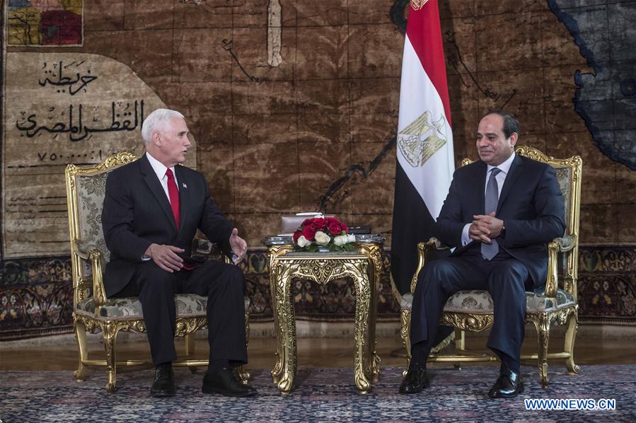 EGYPT-CAIRO-PRESIDENT-U.S.-VICE PRESIDENT-MEETING