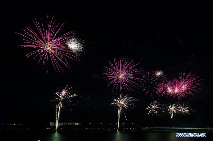 Fireworks show held in Canberra to celebrate Australia Day Xinhua