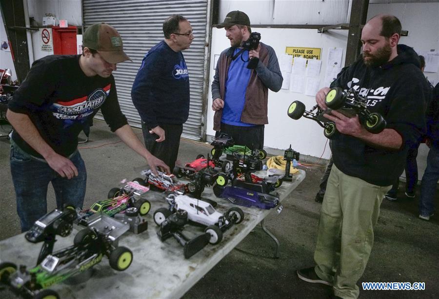 CANADA-SURREY-INDOOR OFF-ROAD CHALLENGE-RC CAR