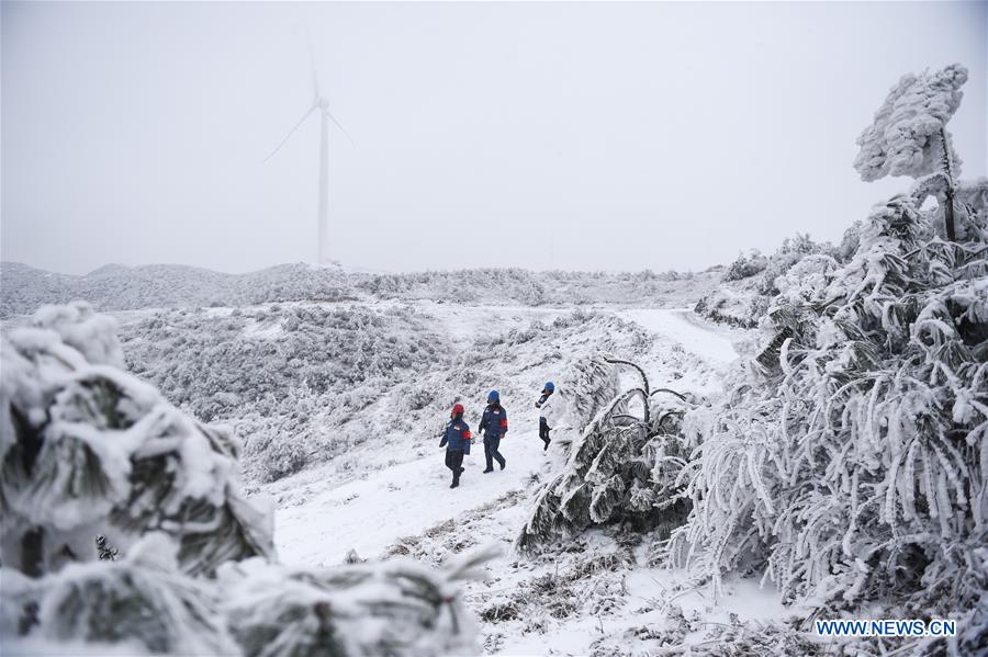 CHINA-GUIZHOU-POWER GRID-PATROL (CN)