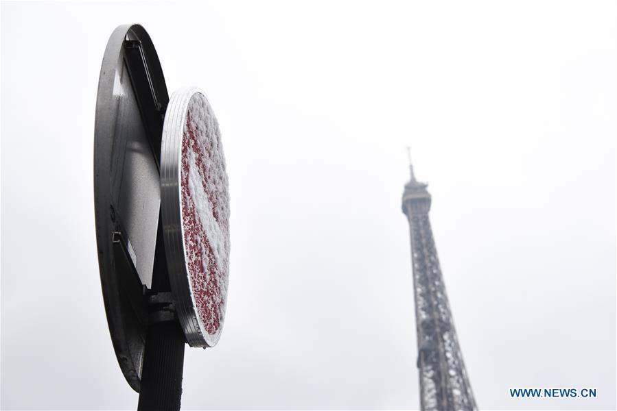 FRANCE-PARIS-EIFFEL TOWER-WEATHER-CLOSURE