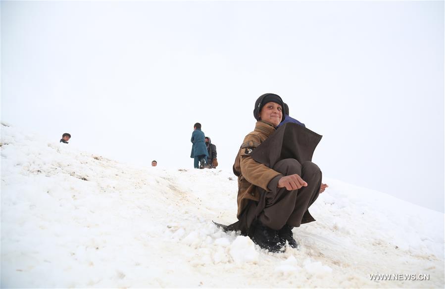 AFGHANISTAN-KABUL-SNOW