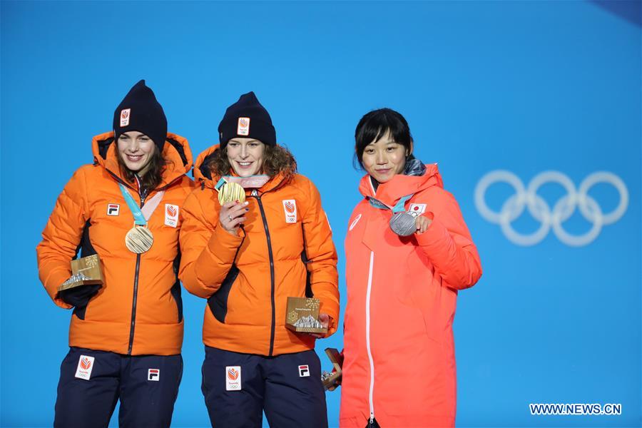 (SP)OLY-SOUTH KOREA-PYEONGCHANG-SPEED SKATING-LADIES' 1500M-MEDAL CEREMONY