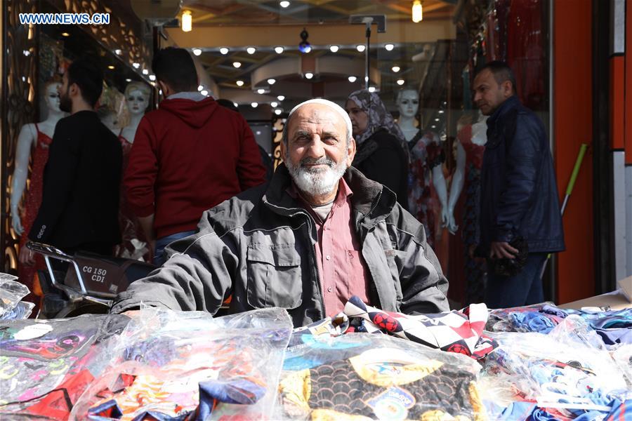 IRAQ-BAGHDAD-ELDERLY LABORERS