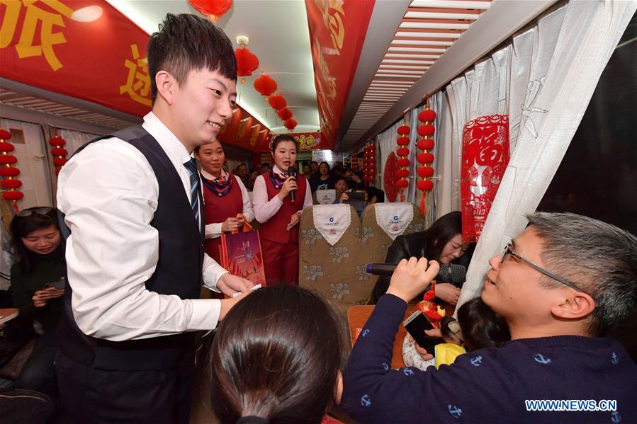 CHINA-SPRING FESTIVAL-TRAIN(CN)