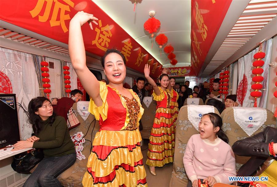 CHINA-SPRING FESTIVAL-TRAIN(CN)