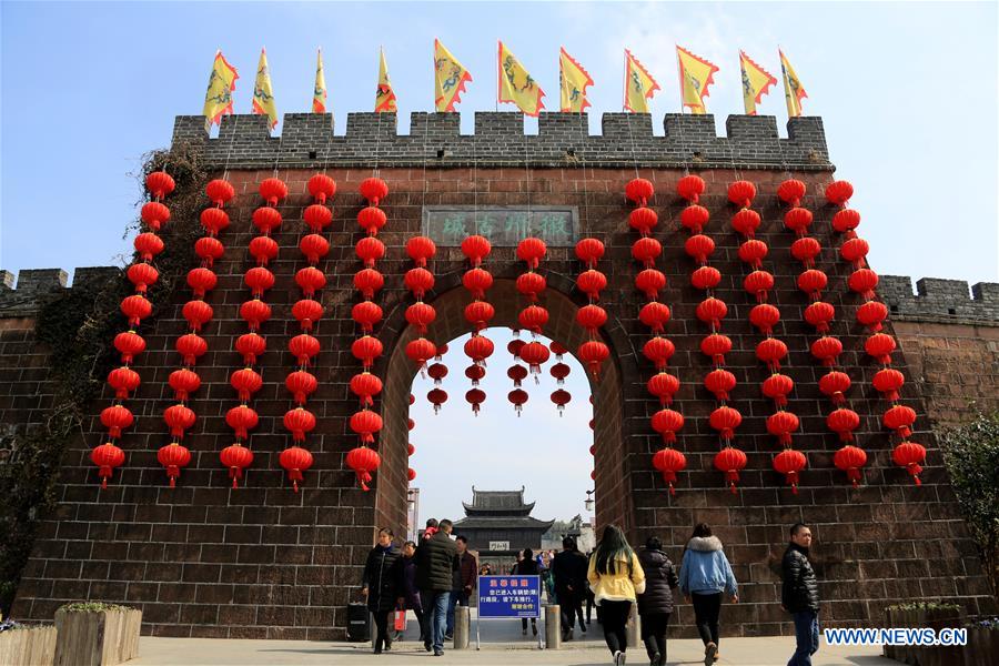 #CHINA-HUANGSHAN-ANCIENT TOWN-SPRING FESTIVAL(CN)