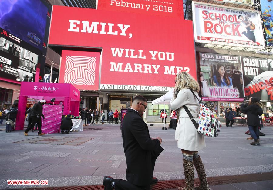 U.S.-NEW YORK-TIMES SQUARE-VALENTINE'S DAY