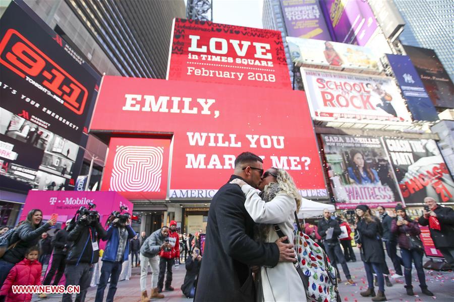U.S.-NEW YORK-TIMES SQUARE-VALENTINE'S DAY