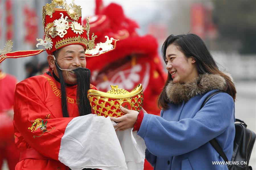 #CHINA-LUNAR NEW YEAR-GOD OF WEALTH (CN)