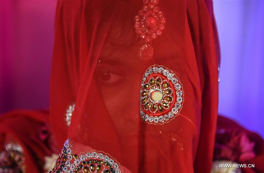 INDIA-MUMBAI-MASS WEDDING