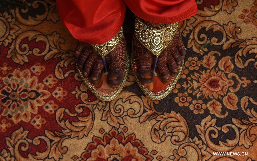 INDIA-MUMBAI-MASS WEDDING