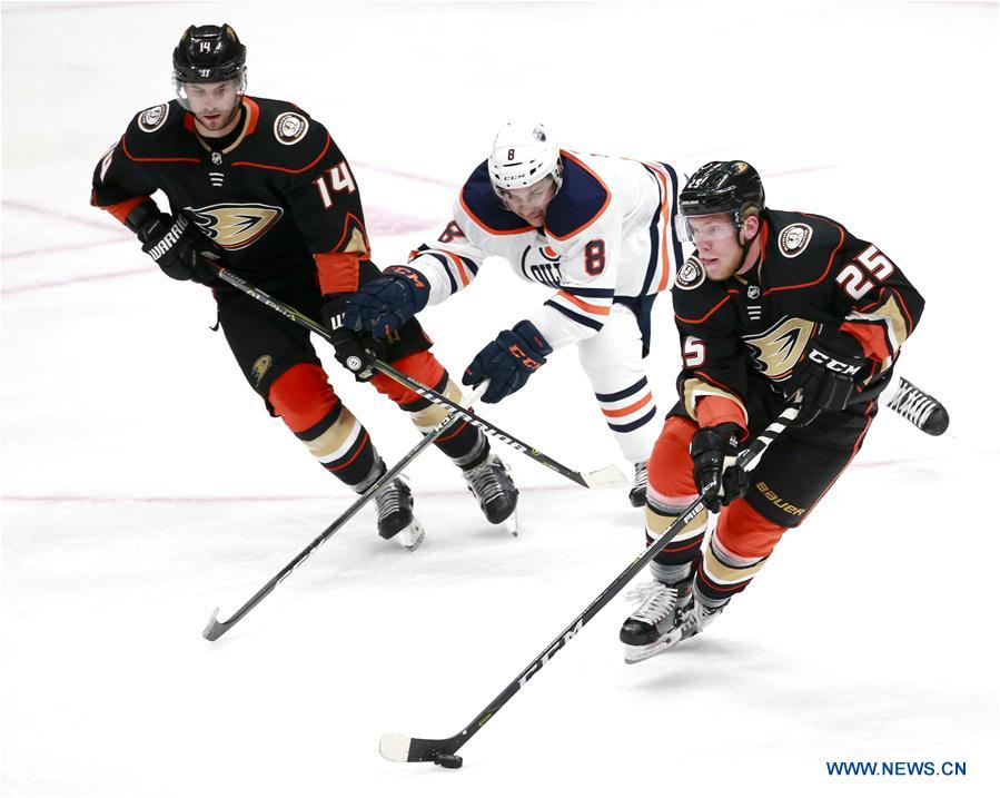 (SP)U.S.-LOS ANGELES-NHL