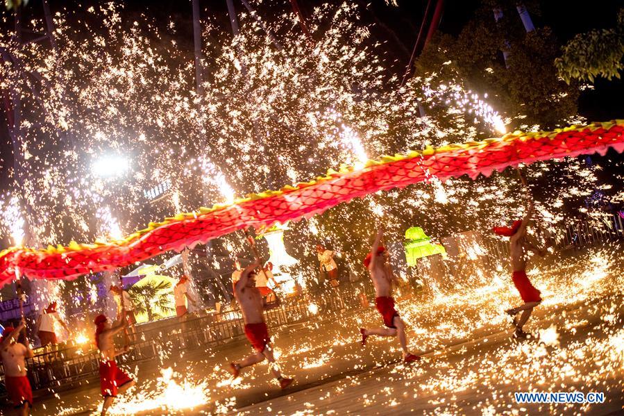 #CHINA-LANTERN FESTIVAL-CELEBRATIONS (CN) 