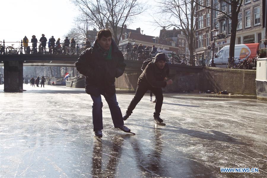 THE NETHERLANDS-AMSTERDAM-DAILY LIFE