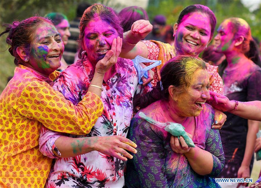 QATAR-DOHA-FESTIVAL OF COLOURS