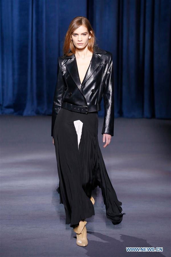 Models present creations of Givenchy at Paris Fashion Week - Xinhua |  