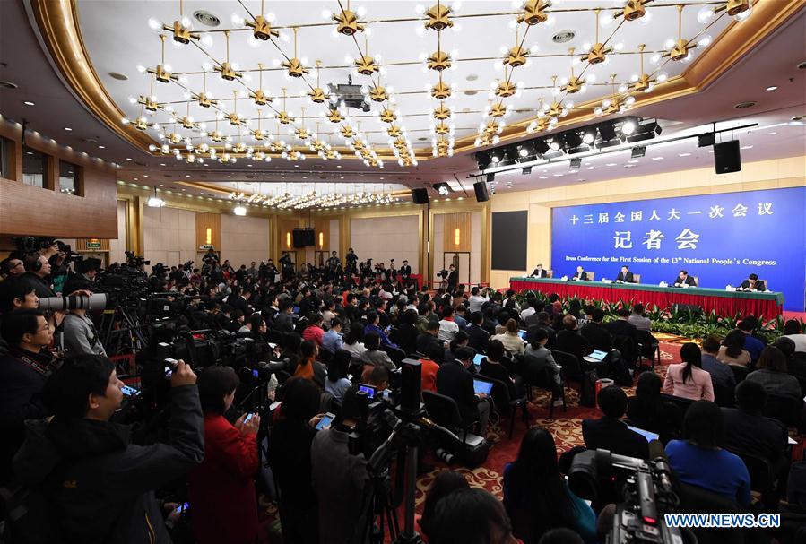 (TWO SESSIONS)CHINA-BEIJING-NPC-PRESS CONFERENCE-ECONOMY (CN)