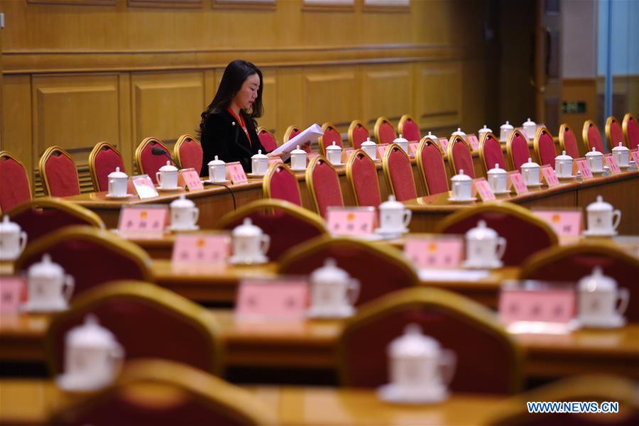 (TWO SESSIONS)CHINA-BEIJING-NPC-TOP LEGISLATURE-DEPUTIES-LINEUP (CN)