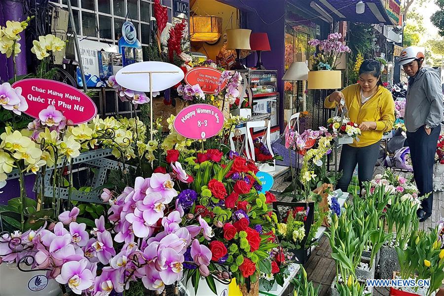 VIETNAM-HO CHI MINH CITY-WOMEN'S DAY-FLOWERS