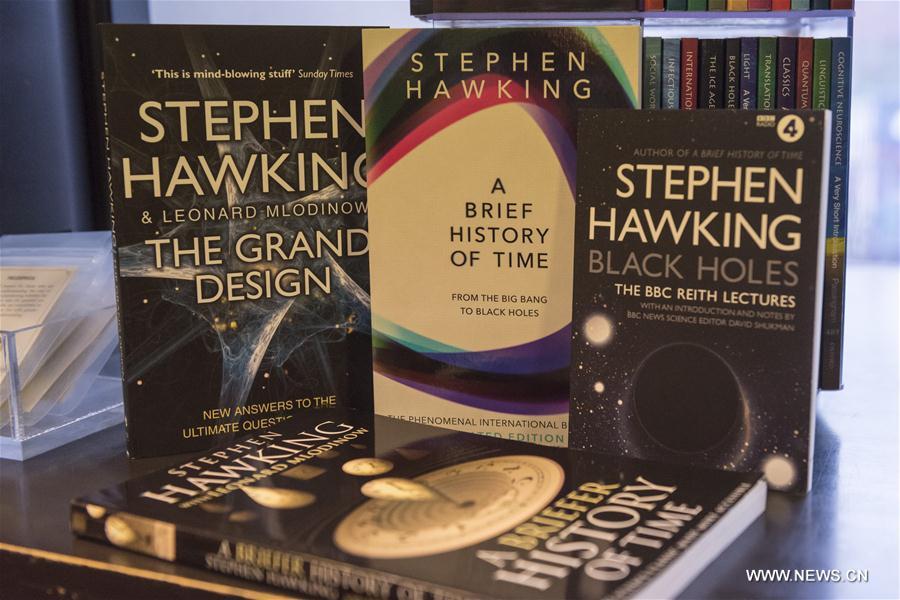 BRITAIN-LONDON-STEPHEN HAWKING-BOOKS