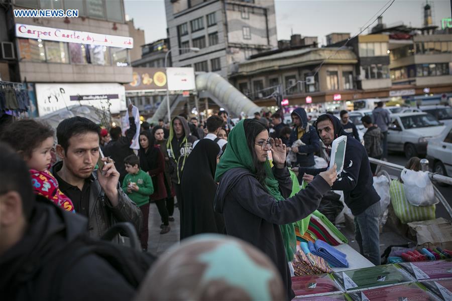 IRAN-TEHRAN-NEW YEAR SHOPPING