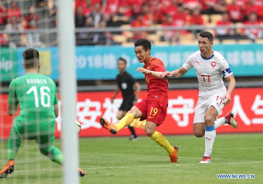 (SP)CHINA-NANNING-SOCCER-CHINA CUP(CN)