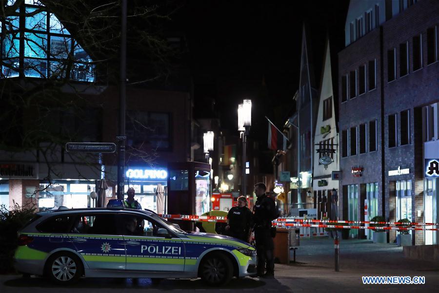 GERMANY-MUENSTER-VEHICLE-PLOWING