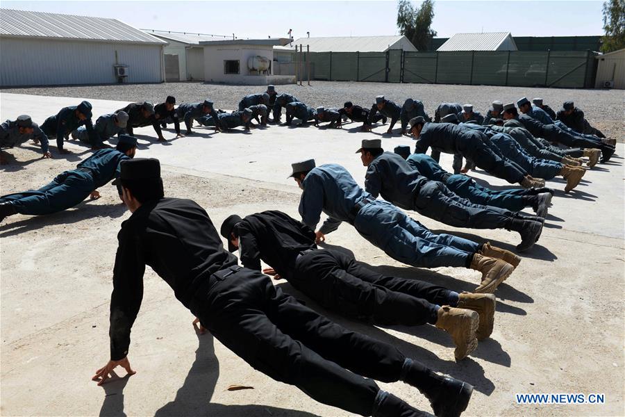 AFGHANISTAN-KANDAHAR-POLICEMEN-MILITARY TRAINING