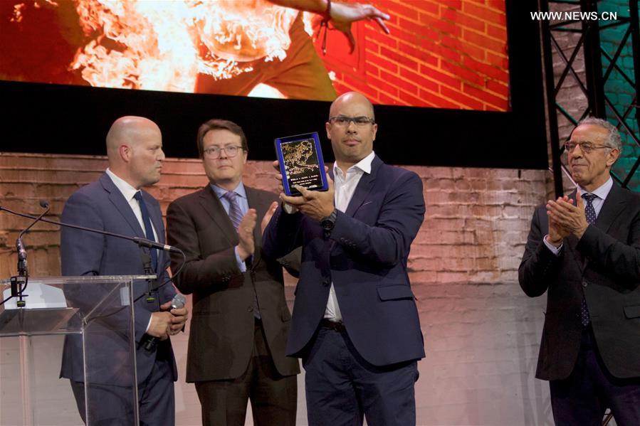 THE NETHERLANDS-AMSTERDAM-WORLD PRESS PHOTO-PHOTO OF THE YEAR-RONALDO SCHEMIDT