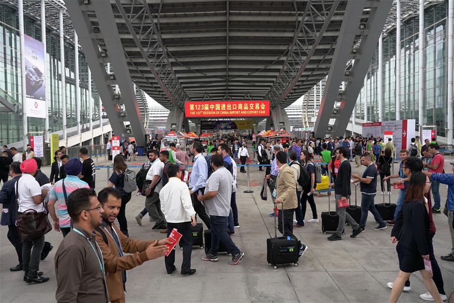 Xinhua Headlines: Expanding imports, the Chinese way to balanced global trade 