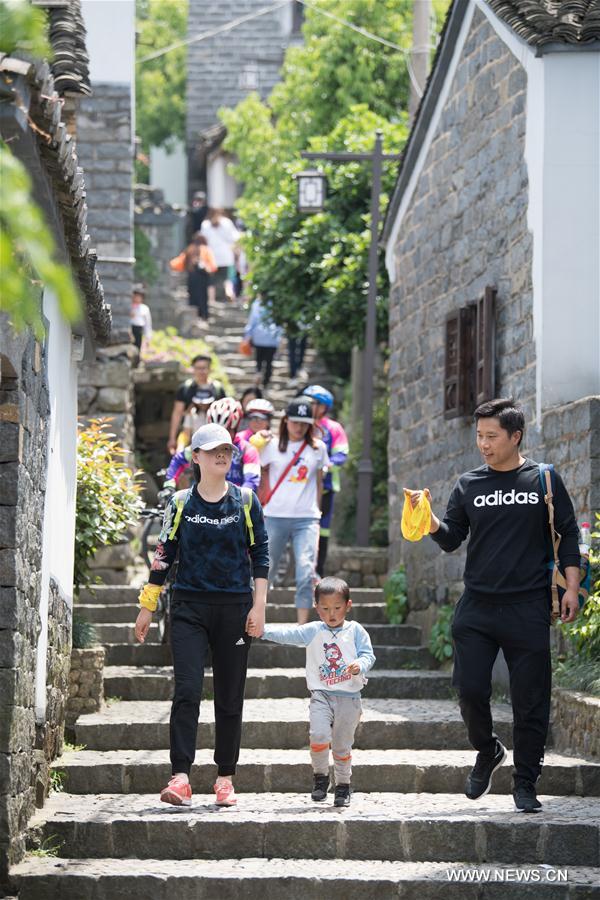 CHINA-ZHEJIANG-VILLAGES-TOURISM-OVERHAUL (CN)