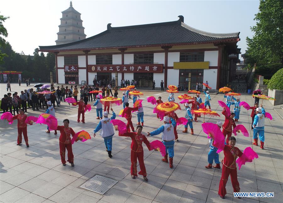 CHINA-SHAANXI-XI'AN-YANGGE DANCE (CN)