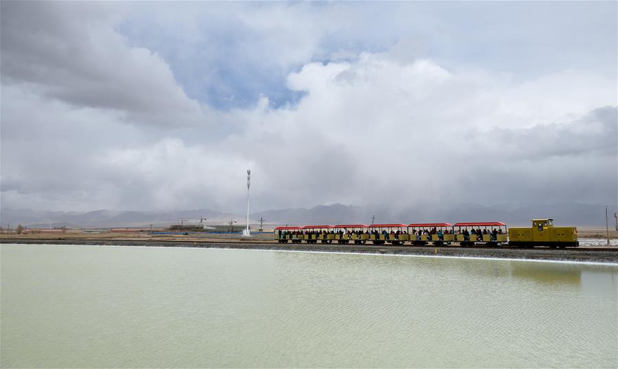 CHINA-QINGHAI-CAKA SALT LAKE (CN)