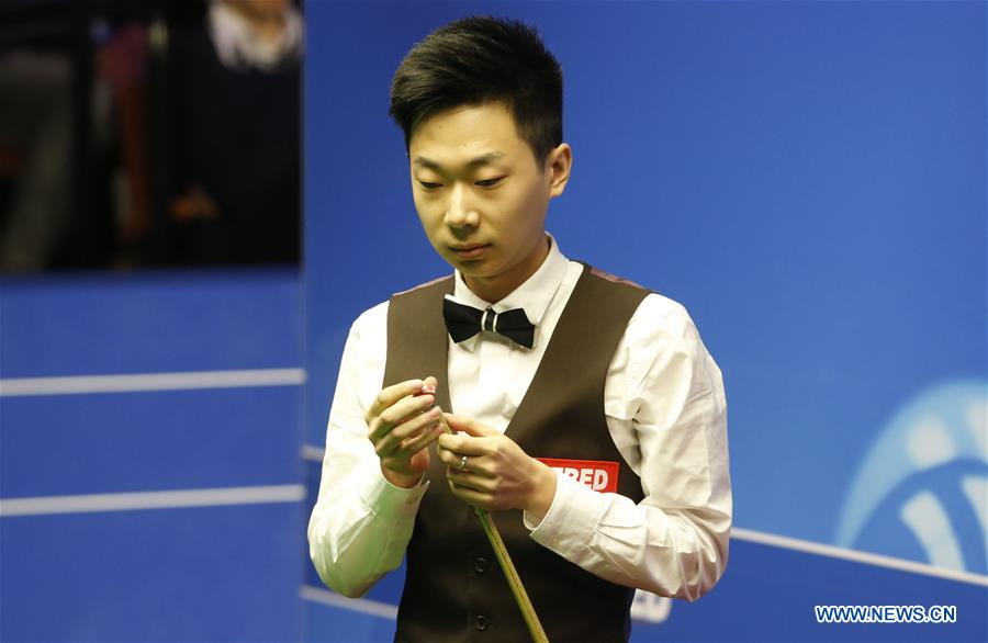 (SP)BRITAIN-SHEFFIELD-SNOOKER-WORLD CHAMPIONSHIP-SECOND ROUND