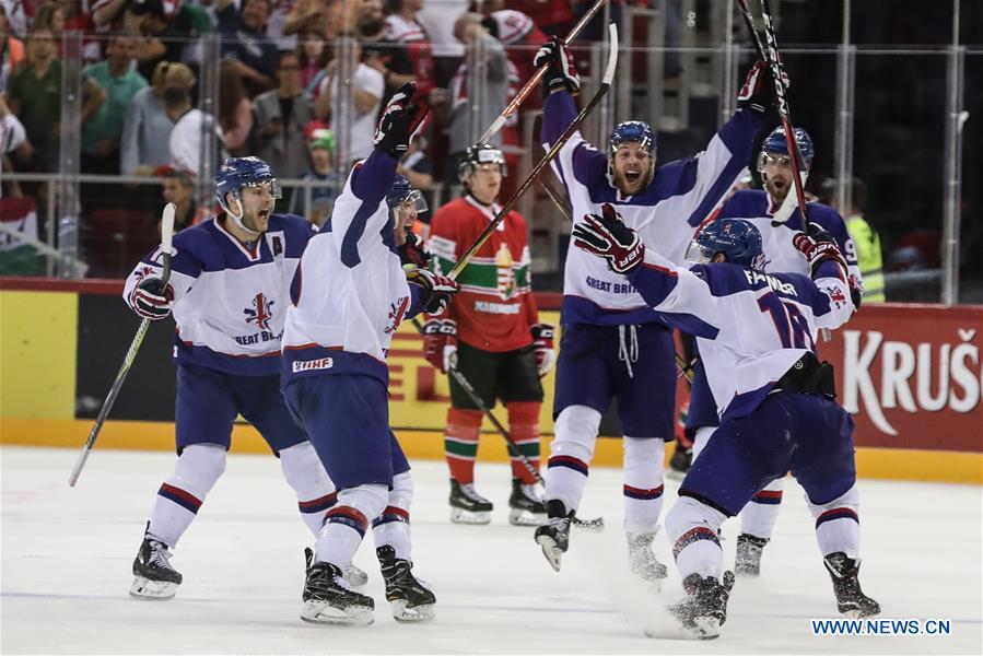Britain edges Hungary 32 in ice hockey Xinhua English.news.cn