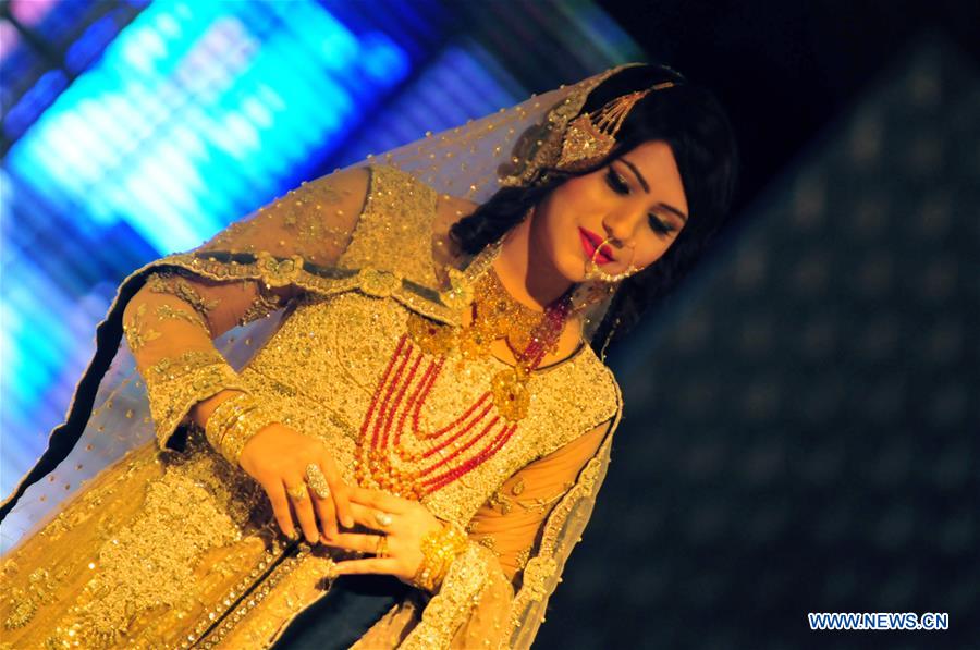 PAKISTAN-ISLAMABAD-FASHION SHOW