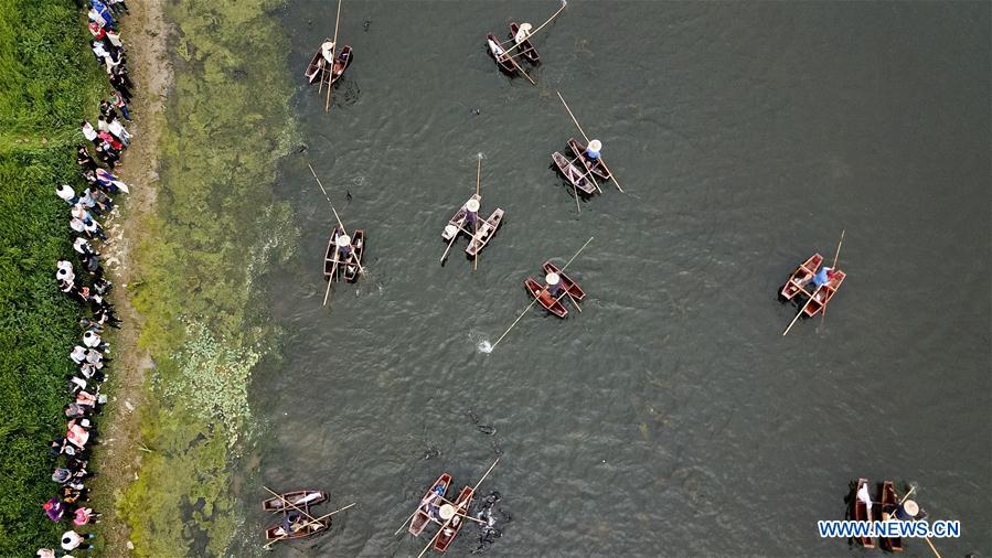 CHINA-ANHUI-CORMORANT-FISHING-HOLIDAY (CN)