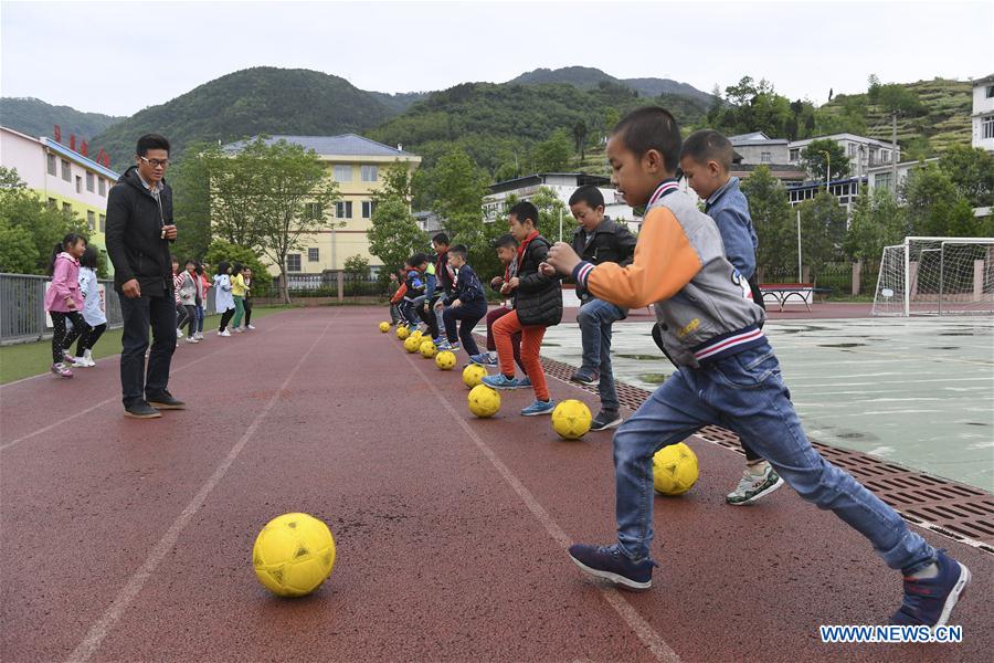 CHINA-SICHUAN-EARTHQUAKE-SCHOOL-RECONSTRUCTION (CN) 