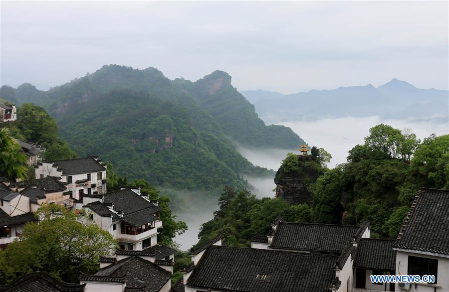 ＃中国 - 旅游 - 迷雾风景（中国）