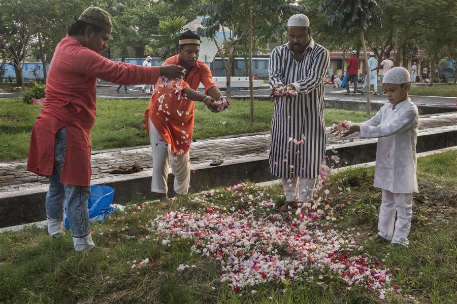 INDIA-KOLKATA-SAB-E-BARAT FESTIVAL
