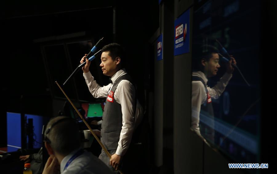 (SP)BRITAIN-SHEFFIELD-SNOOKER-WORLD CHAMPIONSHIP-QUARTERFINAL  