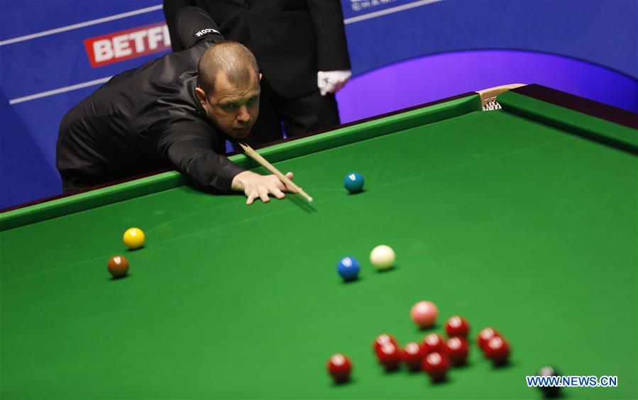 (SP)BRITAIN-SHEFFIELD-SNOOKER-WORLD CHAMPIONSHIP-QUARTERFINAL  