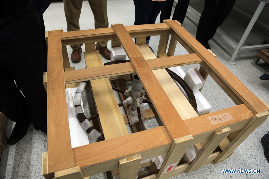 EGYPT-GREATER CAIRO-KING TUTANKHAMUN-CHARIOT-GRAND EGYPTIAN MUSEUM-TRANSFER