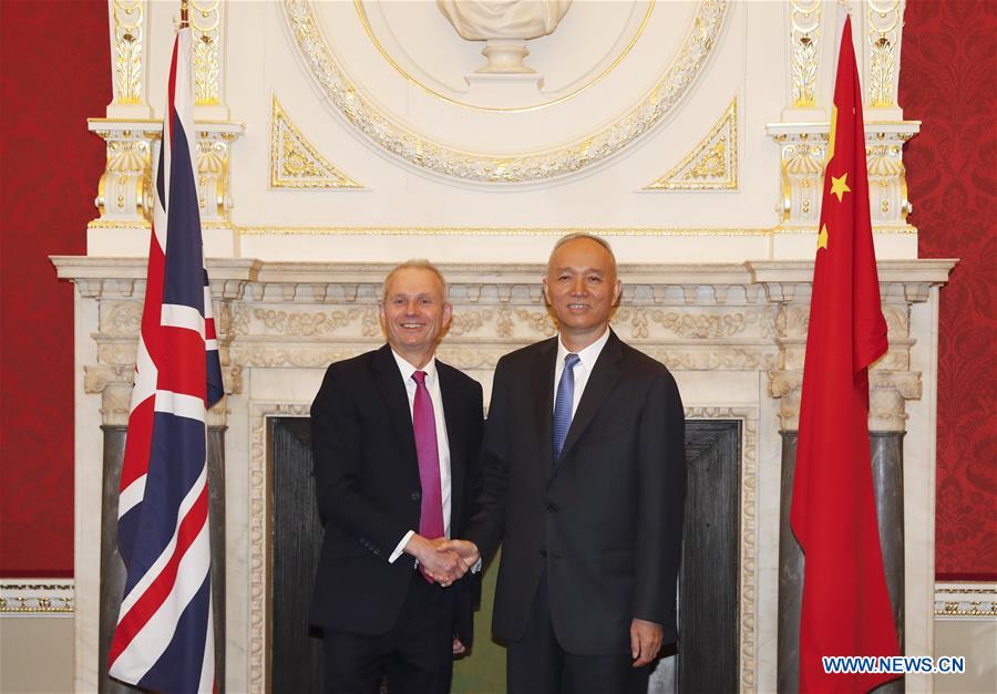 BRITAIN-LONDON-CAI QI-CABINET OFFICE MINISTER-MEETING
